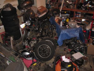 Garage is a total disaster
Keywords: goldwing;gl1200;1984;1987